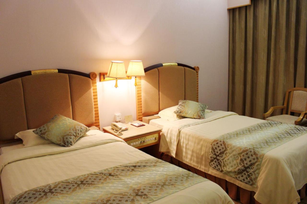 Panyu Hotel Kanton Zewnętrze zdjęcie