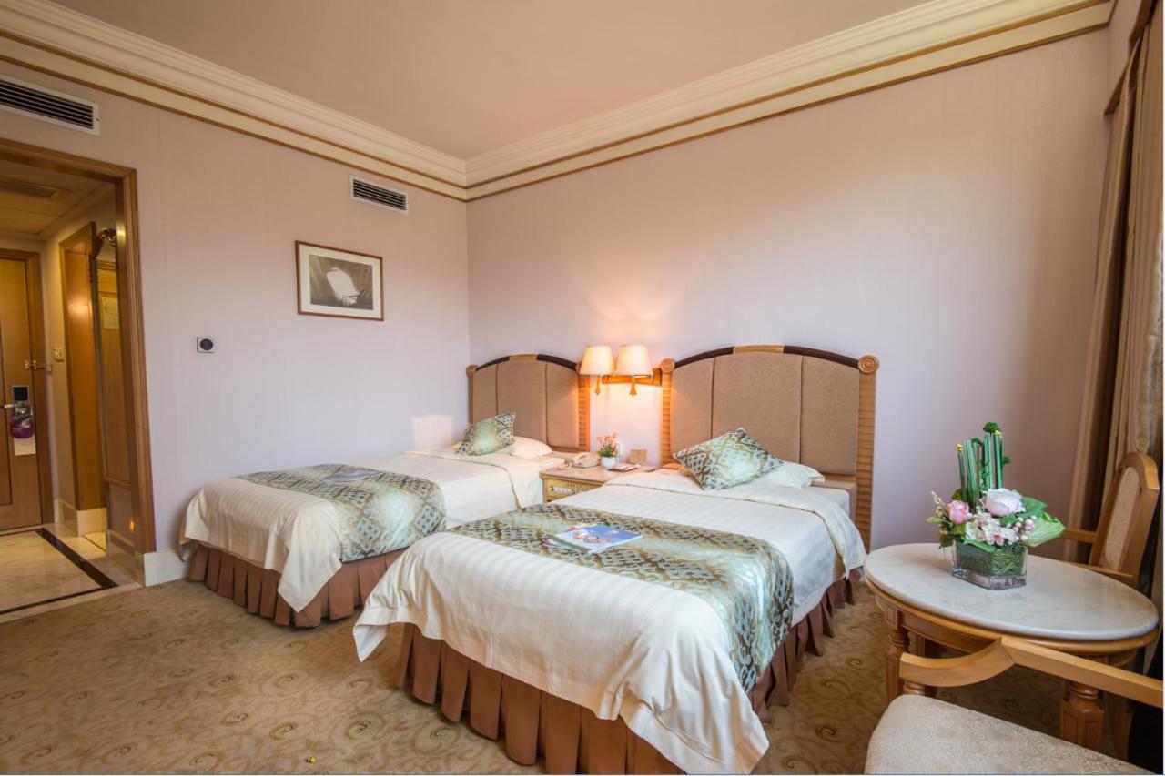 Panyu Hotel Kanton Zewnętrze zdjęcie